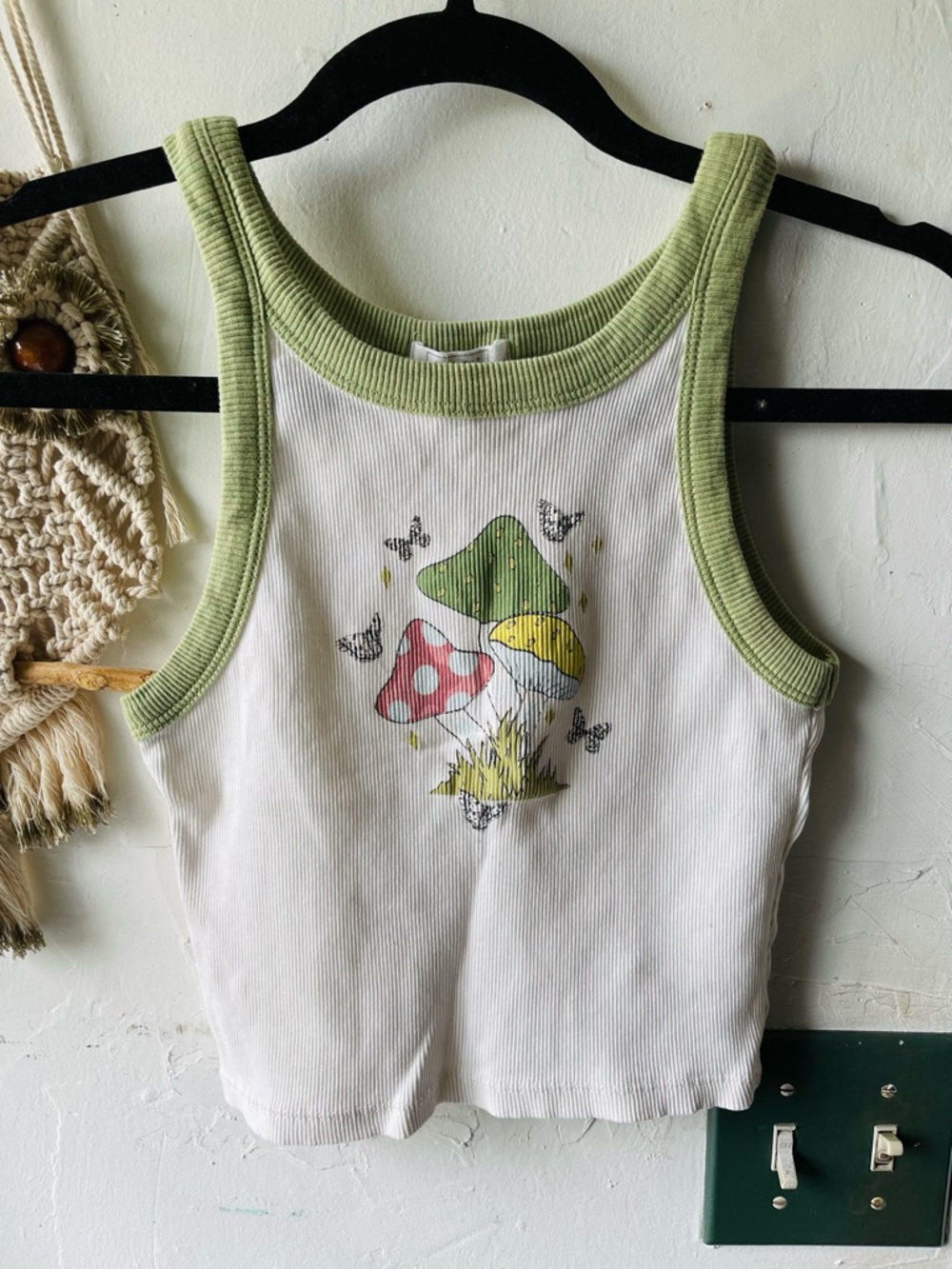 Mushroom Graphic Tank Top - Green Trim